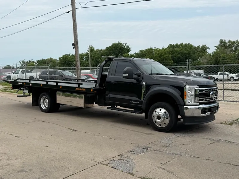 T's Towing and Recovery LLC